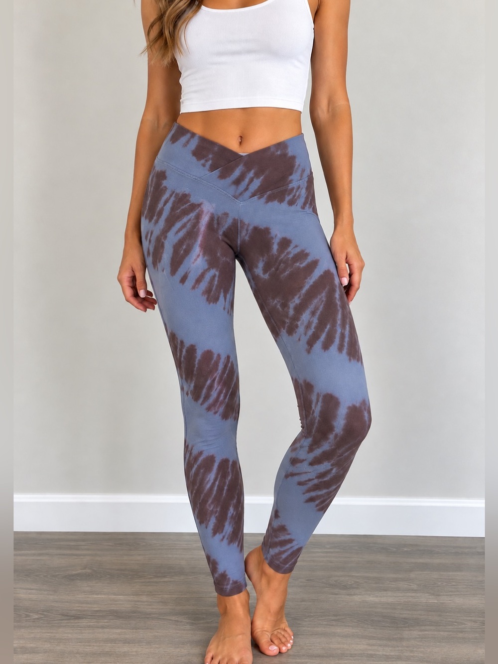 PINK Victoria’s Secret Purple/Blue Brown Tie Dye Leggings Size Large